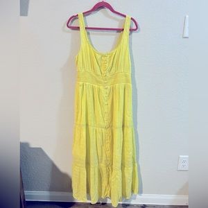 Yellow American eagle boho Maxi summer dress.. Size large.